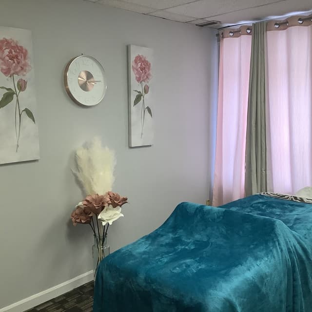 Stella Leone MS RD,LMT,LE- Benessere Nutrition & Spa Services