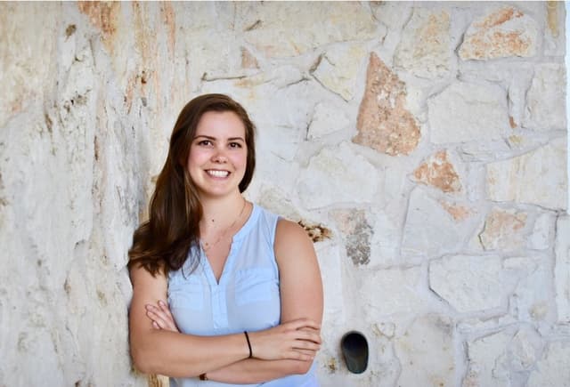 Caroline Thomason , RDN