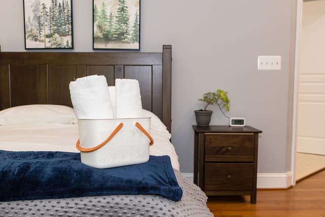 EatWellGuru: Maryam Dadkhah, Ph.D., RDN, CPT